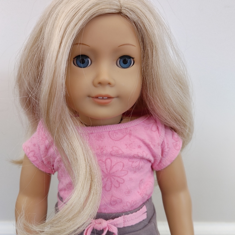 SOLD American Girl Doll JLY #22